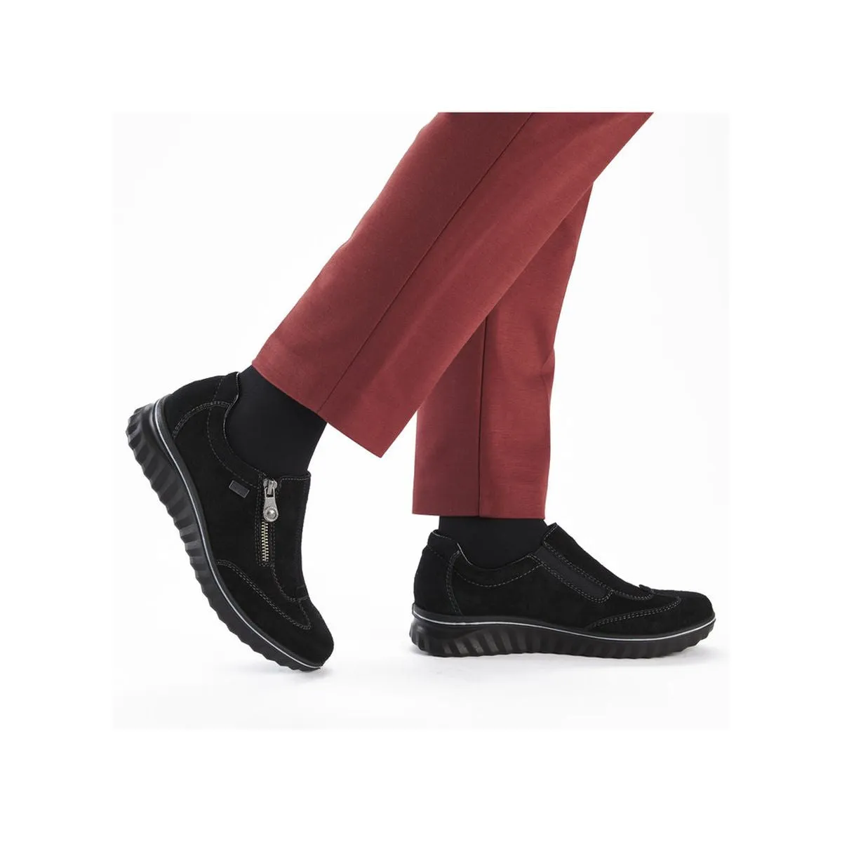 59071 Zip Casual Shoe