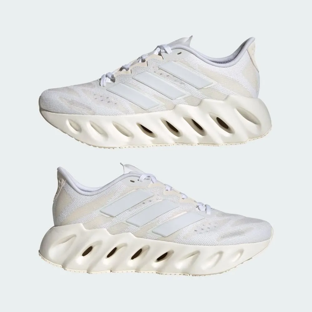 adidas Men's Switch Run Sneaker