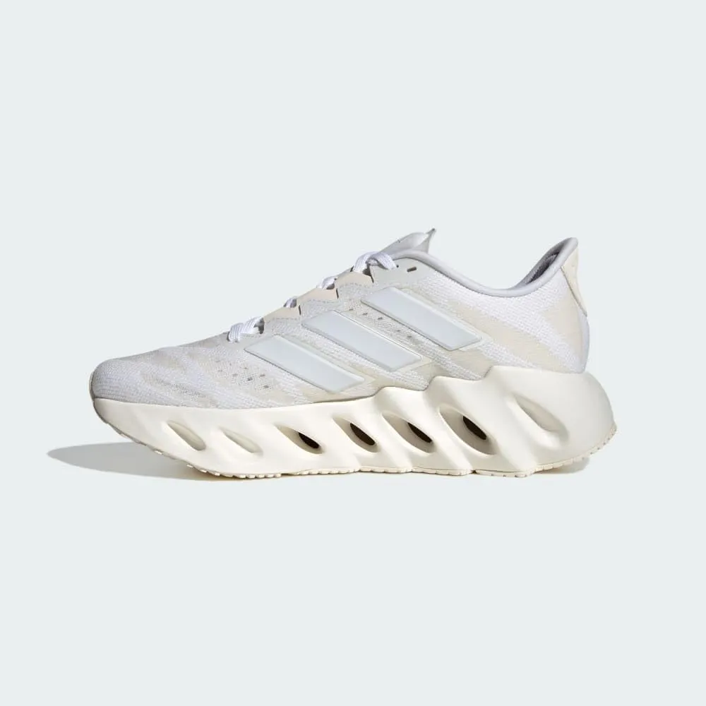 adidas Men's Switch Run Sneaker