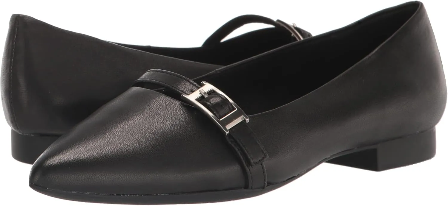 Bella Vita Women's Evanna Ballet Flat