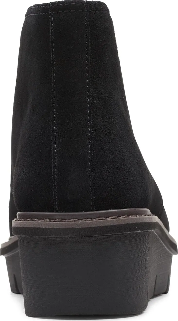 Clarks Women's Airabell Ankle Chukka Boot