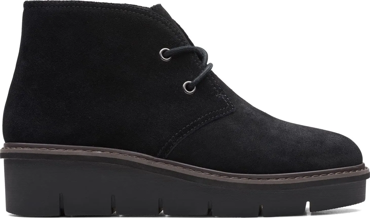 Clarks Women's Airabell Ankle Chukka Boot