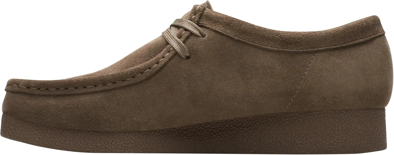 Clarks Women's Flat Sneaker