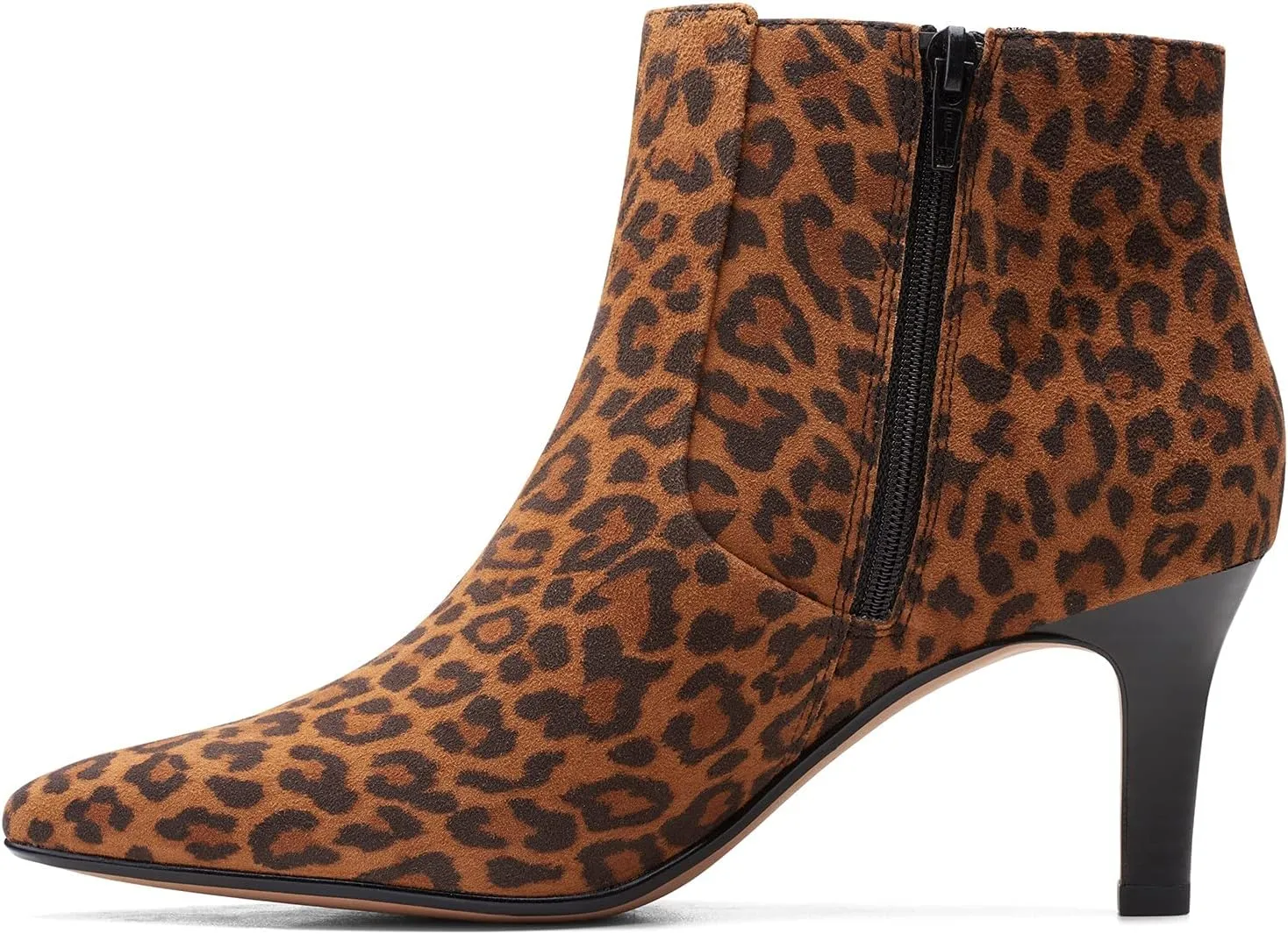 Clarks Women's Illeana Petal Ankle Boot, 4 UK