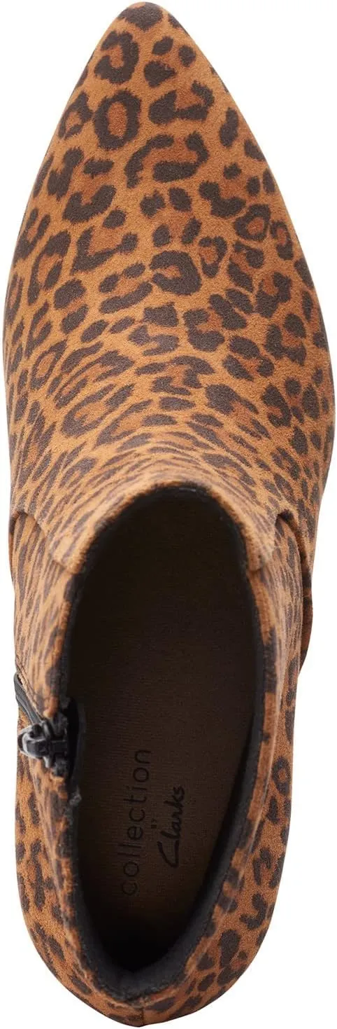Clarks Women's Illeana Petal Ankle Boot, 4 UK