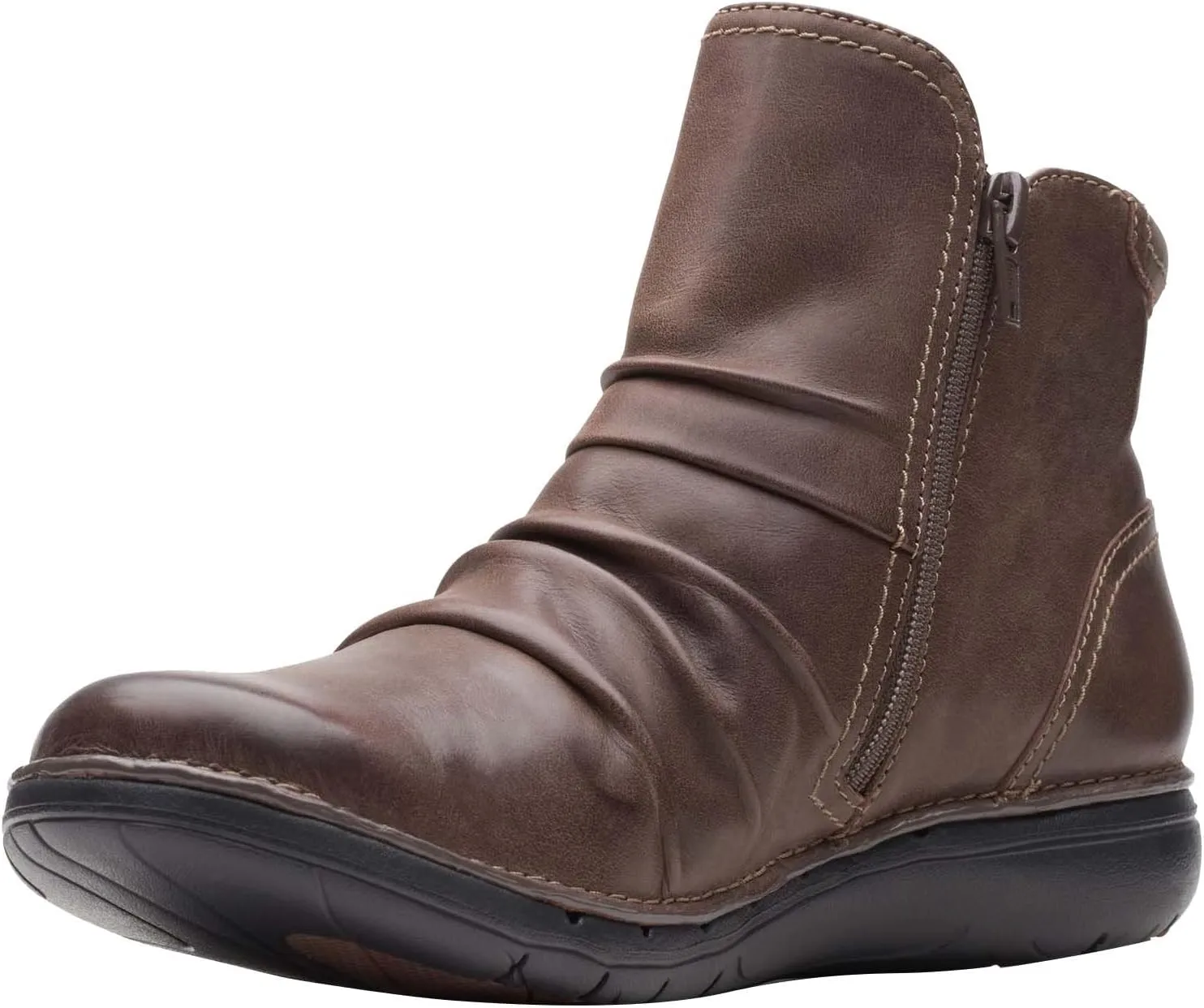 Clarks Women's Un Loop Top Ankle Boot