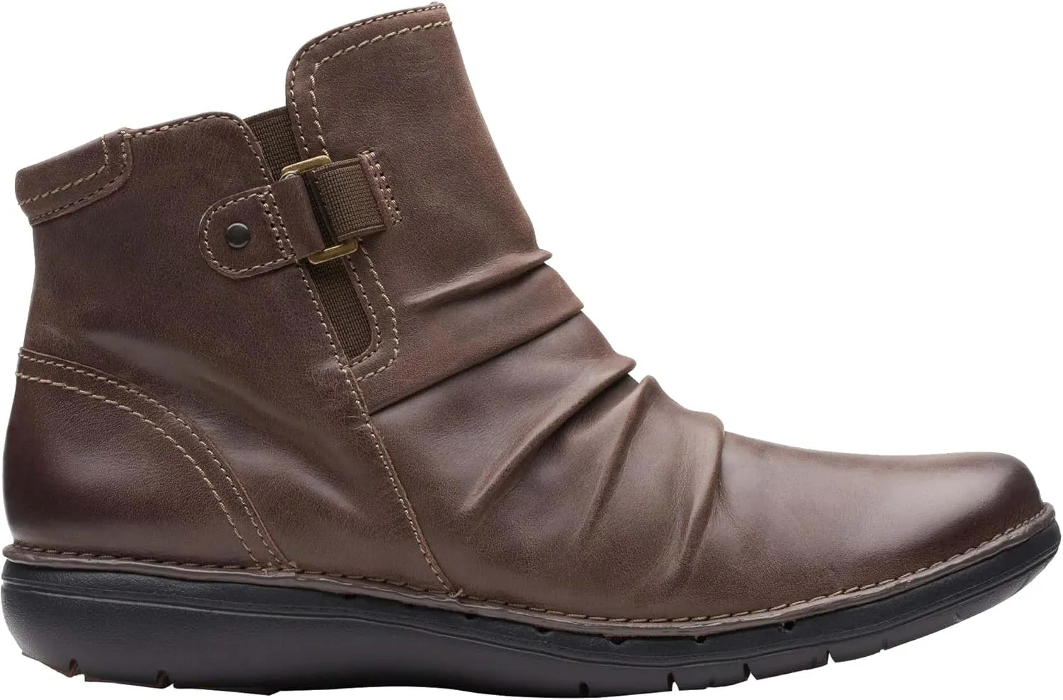 Clarks Women's Un Loop Top Ankle Boot