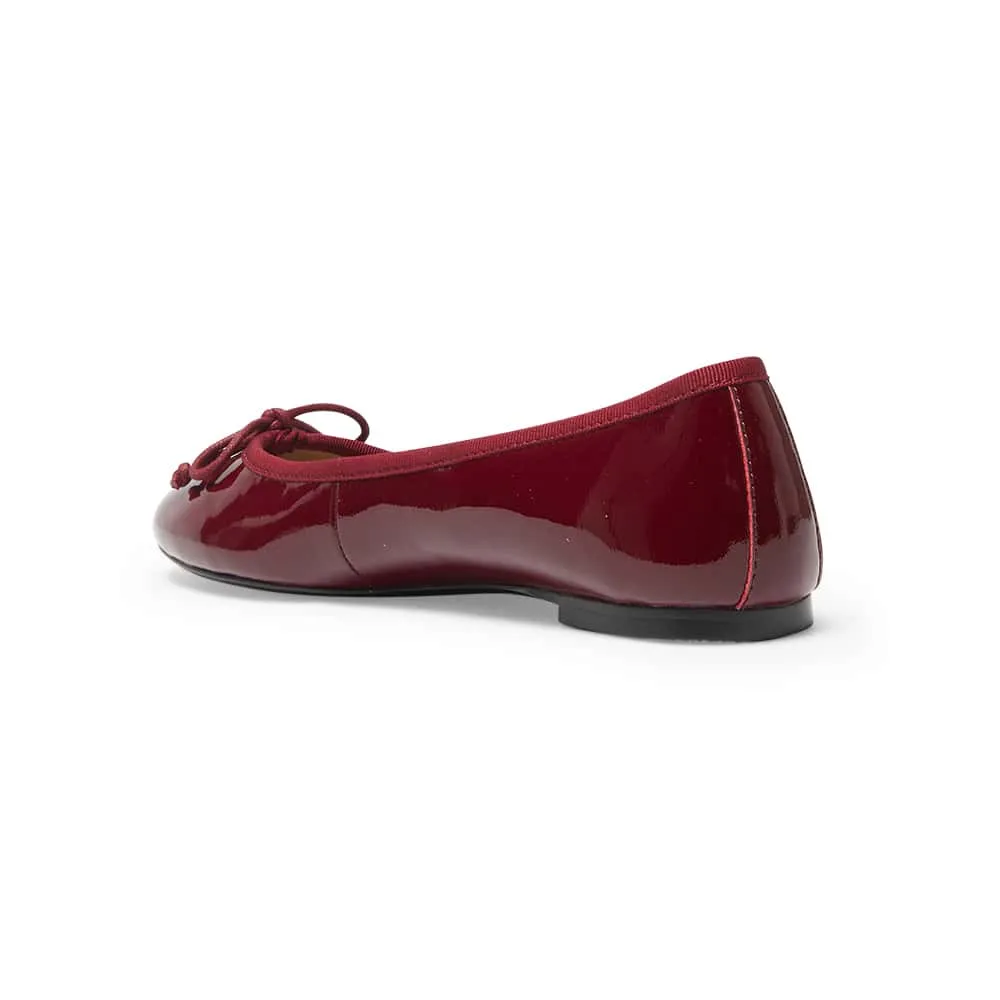 Fonteyn Flat in Wine Leather