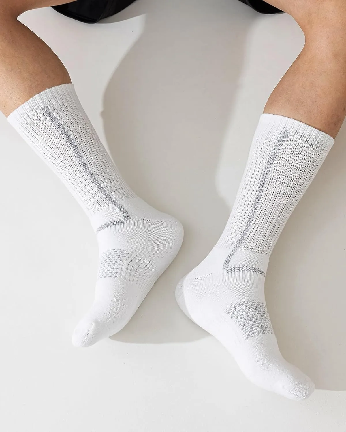 Men's Cotton Crew Work Socks, 5 Pairs Cushioned Boot Moisture Athletic Socks for Hiking Sports Running