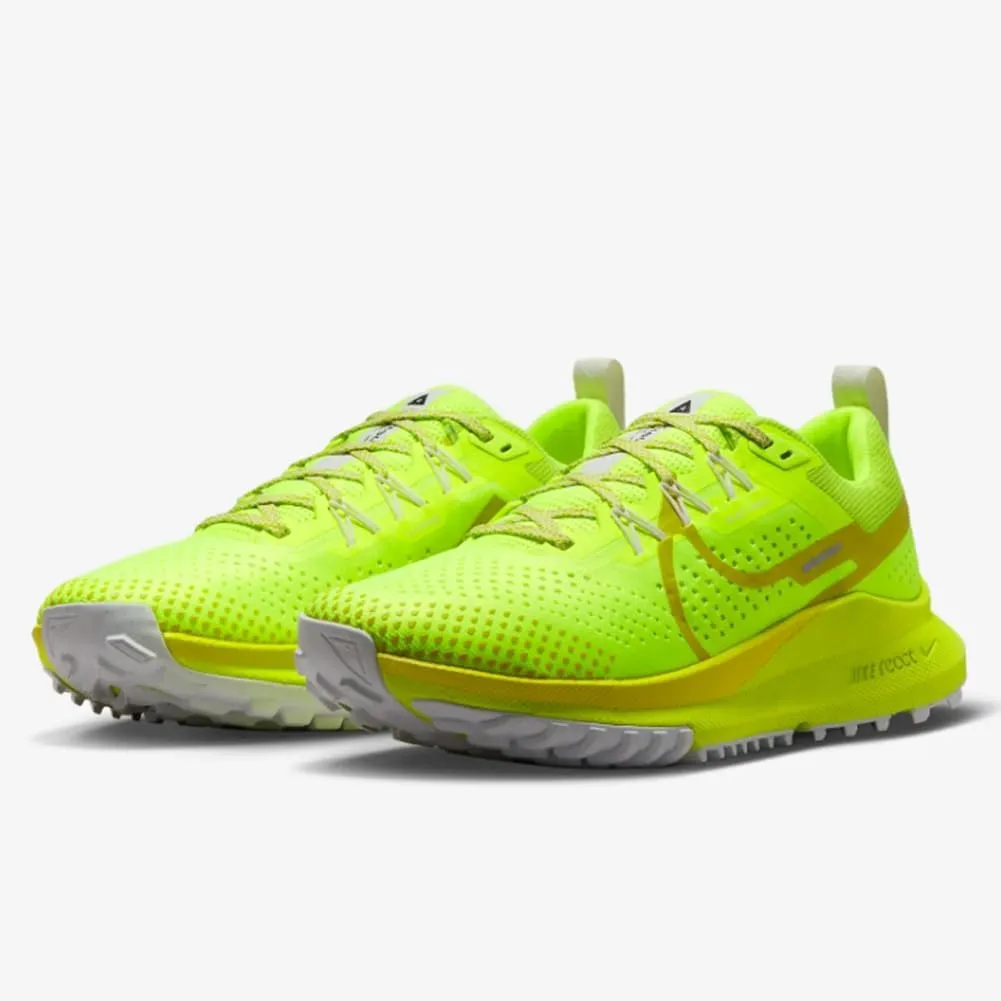 Nike Women's Sneaker, 7