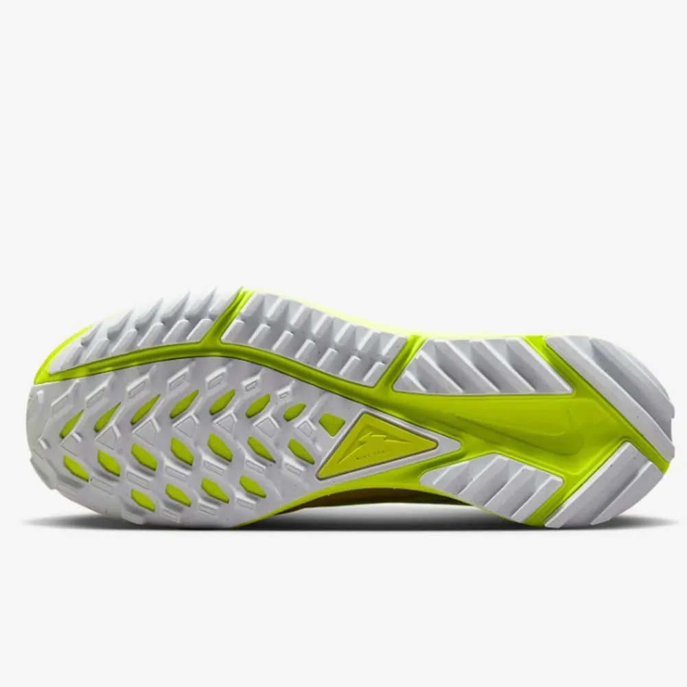 Nike Women's Sneaker, 7