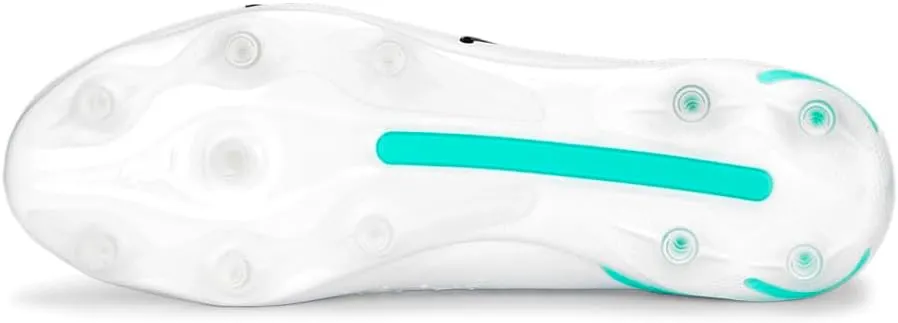 PUMA Women's Fg King Ultimate Ag Soccer Cleated, Firm Ground, Turf-White-Size 6.5 M