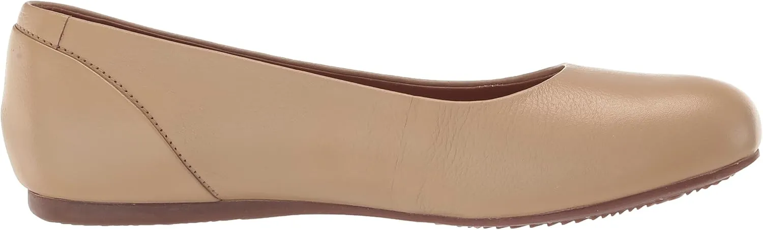 SoftWalk Women's Sonoma Ballet Flat
