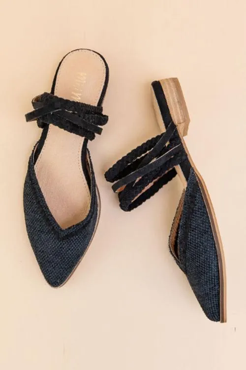 Weave Pointed Toe Flat