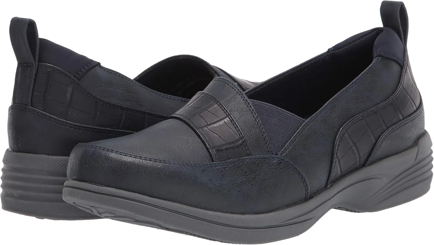 Women's Fernly Sneaker